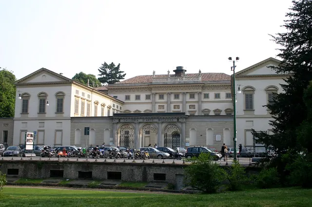 Milánó