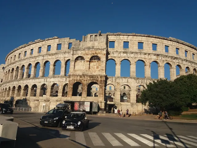Pula