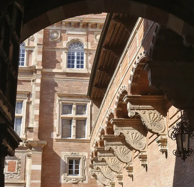Toulouse